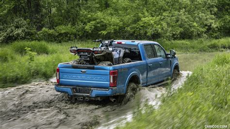 Ford F-Series Super Duty with Tremor Off-Road Package | 2020MY | Off-Road