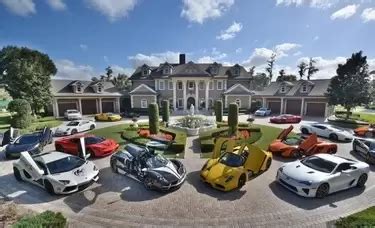 Management Of A Billionaire Car Collection