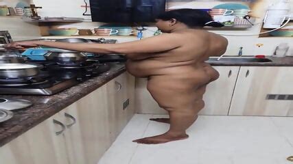 Bhabhi Cooking Nude