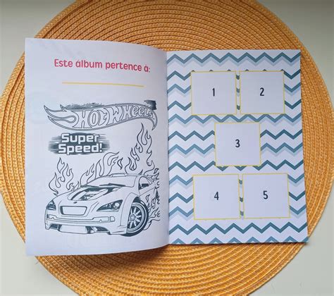 Lbum De Figurinhas E Livro De Colorir Hot Wheels X Elo