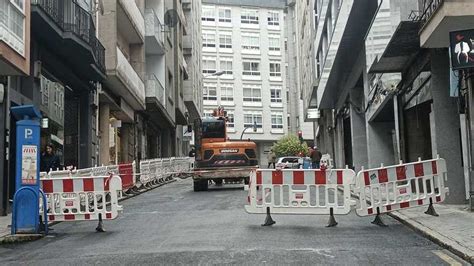 Corte de tráfico por obras en el tramo superior de la calle Bedoya