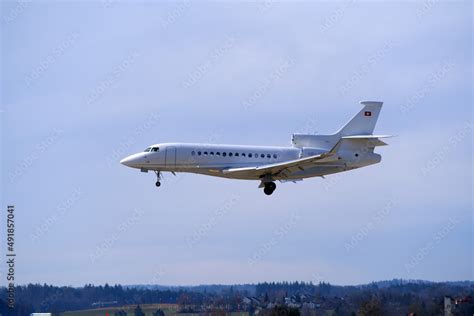 Private Jet Cat Aviation Type Dassault Falcon 7X Register HB JST