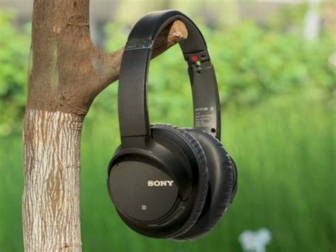 Video: Sony WH-CH700N Wireless Noise Cancelling Headphones Video Review ...
