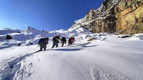 Snowfall in Shimla, Manali and Kufri bring temperature down by several ...