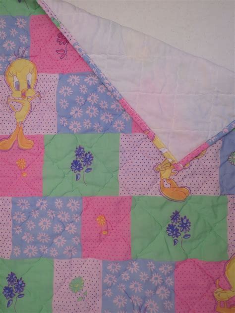 Vintage Tweety Bird Toddler comforter