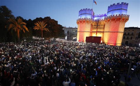 Fallas Crida La Crida A Las Fallas M S Multitudinaria Hace Un