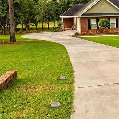 Pathway Well Light With Tri Directional Brass Cover Aqlighting