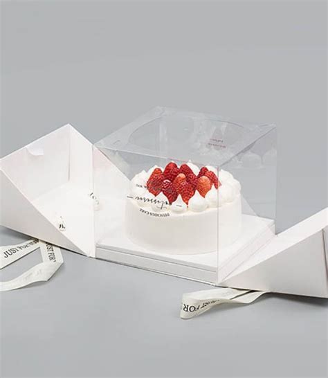 Luxury cake box with ribbon | Cake packaging, Cake boxes packaging ...