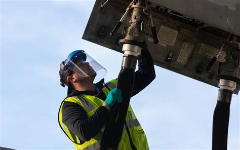 Boeing fez sua maior compra de combustível sustentável