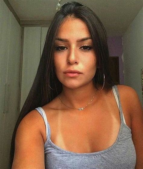 Pin De Luana Costa Em • ɢ ı я ʟ Meninas Bronzeadas Fotos De Rosto Meninas Bonitas Morenas