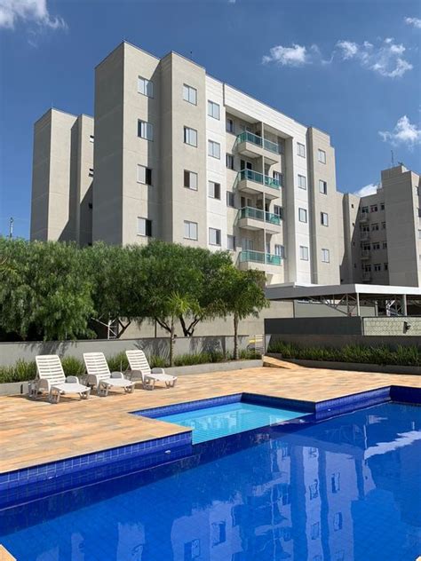 Apartamento na Estrada Mauro de Próspero 1200 Residencial das Ilhas