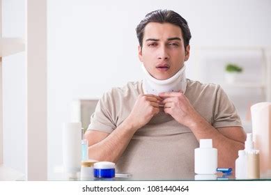 2,993 Man neck brace whiplash Images, Stock Photos & Vectors | Shutterstock