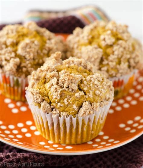 Pumpkin Streusel Muffins