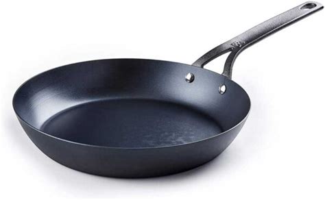 5 Best Carbon Steel Pans Review 2022 | The Ultimate Guideline