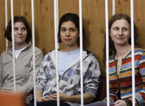 Rusland In De Ban Van Proces Tegen Pussy Riot Dames
