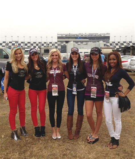 THE APPRECIATION OF BOOTED NEWS WOMEN BLOG : fox sports girls