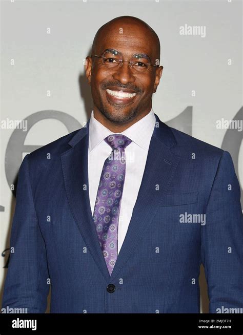 Los Angeles California January 26 Van Jones Attends The Los Angeles