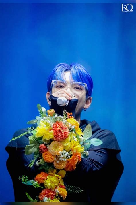 Pin by Star on منشورات من خلالك Kim hongjoong Kpop wallpaper Anime