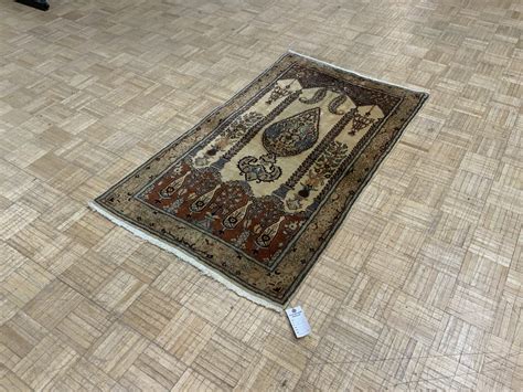 SEMI-ANTIQUE 3ft. x 5ft. TRADITIONAL PRAYER RUG | David Tiftickjian & Sons