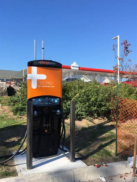 The Very First Chargepoint Cpe200 Quick Dc Charger In Canada Is