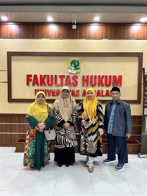 Benchmarking FSH UIN Syarif Hidayatullah Jakarta Ke Fakultas Hukum