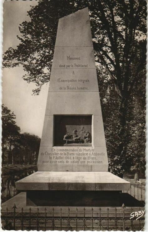 Abbeville Monument du Chevalier de la Barre à Abbeville Cartorum