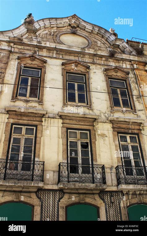 Colorful And Majestic Old Houses In Lisbon Stock Photo Alamy