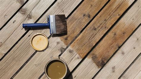 The best way to stain wood: 4 time-saving tips from experts | Homes ...