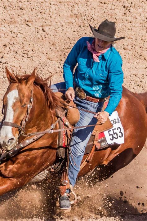 15 Chic And Cute Rodeo Outfits For Ladies In 2024 Panaprium