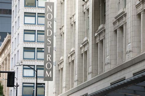 Nordstrom Perd 40 De Son Chiffre Daffaires Et Un Demi Milliard De