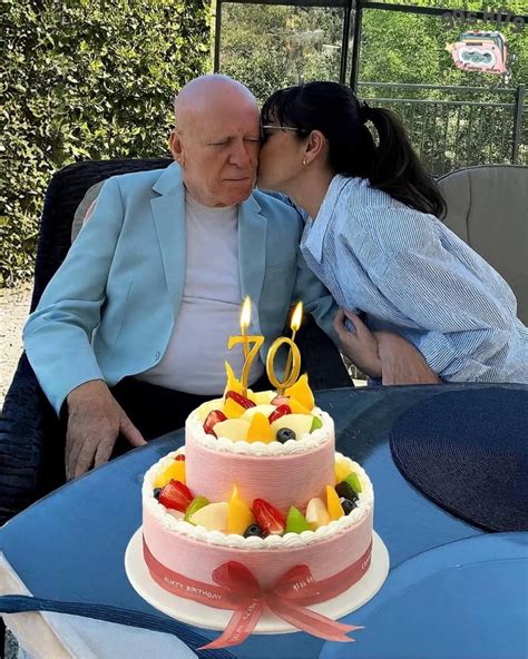 A Father Who Raised His Child Alone After His Wife’s Death – The