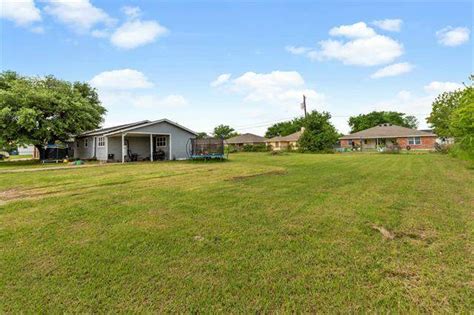 Flying Bridge Drive Gun Barrel City Tx Mls