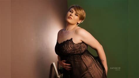 Teen Big Tits Oil XXX Dessert Picture