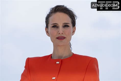 Natalie Portman Sexy Seen Flaunting Her Hot Legs At The Thor Love And Thunder Event In Rome AZNude