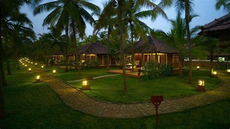 Best Ayurveda Resorts In Kerala (2025)