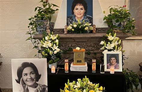 Hija De Carmen Salinas Lamenta Que Muchos Amigos Se Hayan Olvidado De