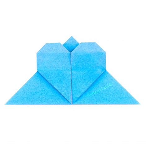 How To Make An Origami Heart Bookmark Folding Instructions Origami