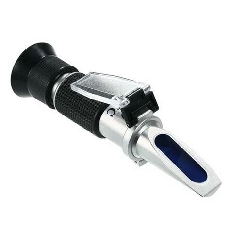 Digital Handheld Refractometer at ₹ 1732 | New Delhi | ID: 2852121009362