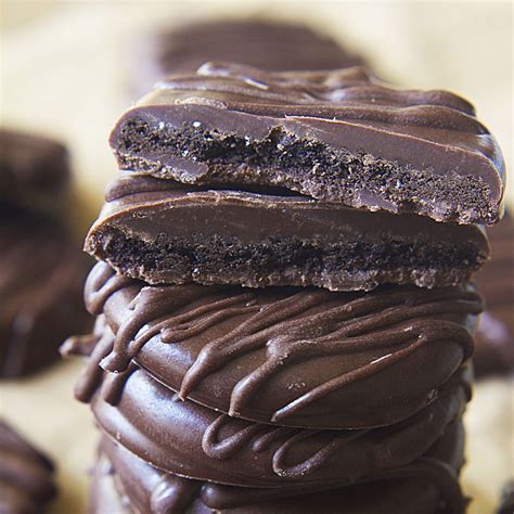 Homemade Thin Mints Recipe | High Heels and Grills