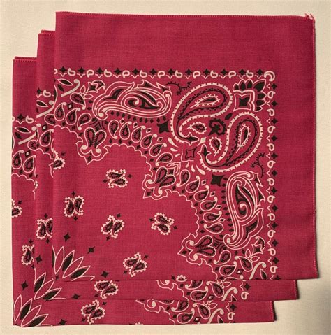 Fuschia Paisley Bandanas Made In The Usa Pk X