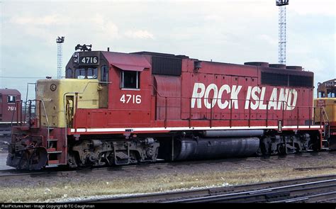 Railpicturesnet Photo Ri 4716 Chicago Rock Island And Pacific Rock