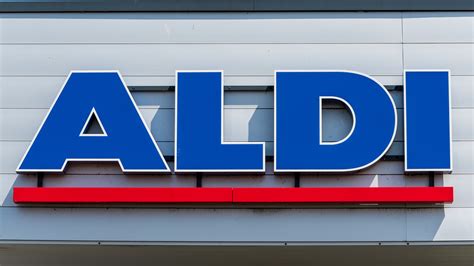 aldi   retro  shoppers  ready  upgrade  kitchens