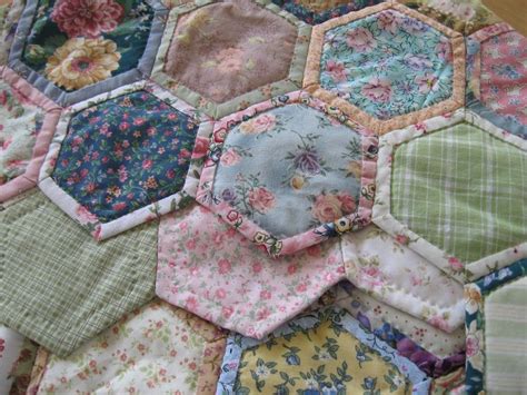 Quilt As You Go Hexagons Hexagon Patchwork Hexagon Quilt Patchwork Quilt Patterns