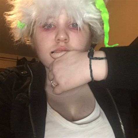 Cosplaying As Nagito Komaeda Danganronpa Amino