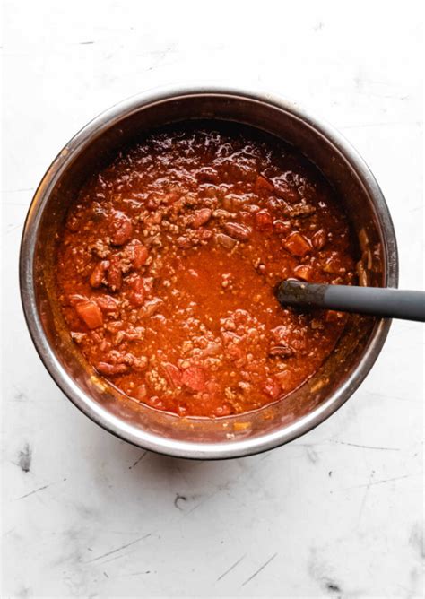 Easy Instant Pot Beef Chili Recipe - Eating in an Instant