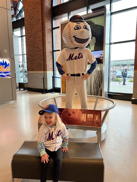 10 Things to do at a Mets Game with Kids