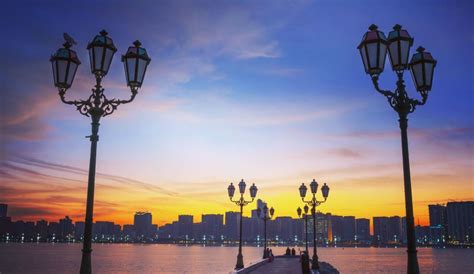 The 6 Best Spots In Abu Dhabi For Sunrise And Sunset