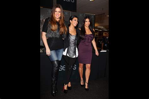 Photo Les Soeurs Kardashian Kim Khloe Et Kourtney En Septembre