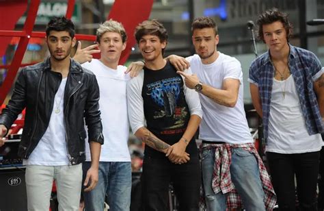 One Direction Fans Beg Madame Tussauds To Let Them Keep The Bands Wax