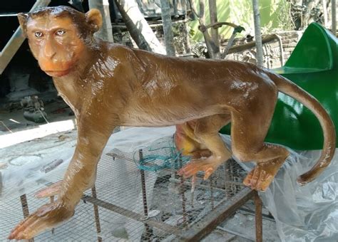 Fiberglass Monkey Statue - Plutus Art